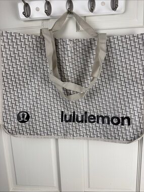 Lululemon Reusable Shopping Tote Bag